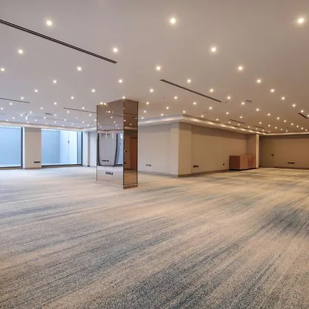 酒店 Hilton Garden Cankaya 4*